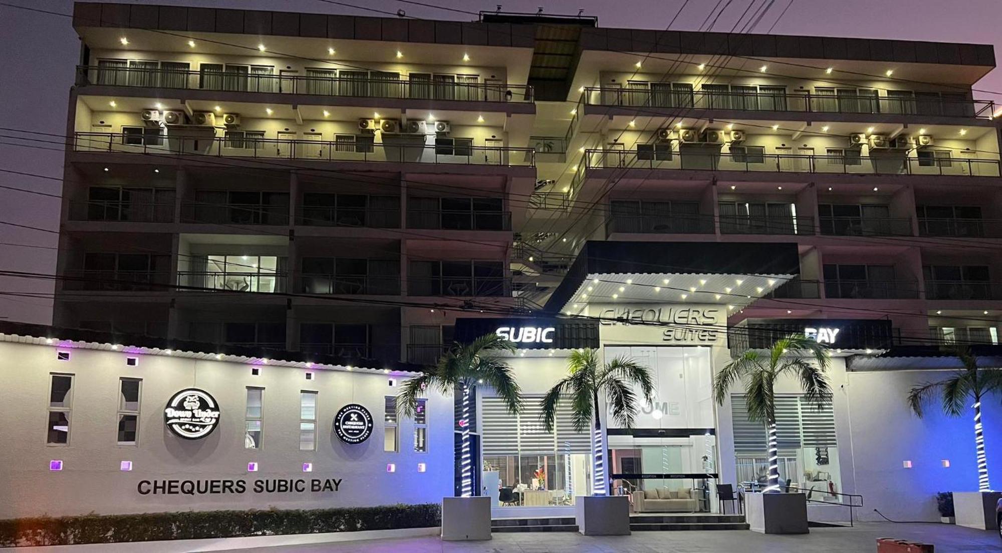 Chequers Suites Subic Bay Olóngapo Exterior foto