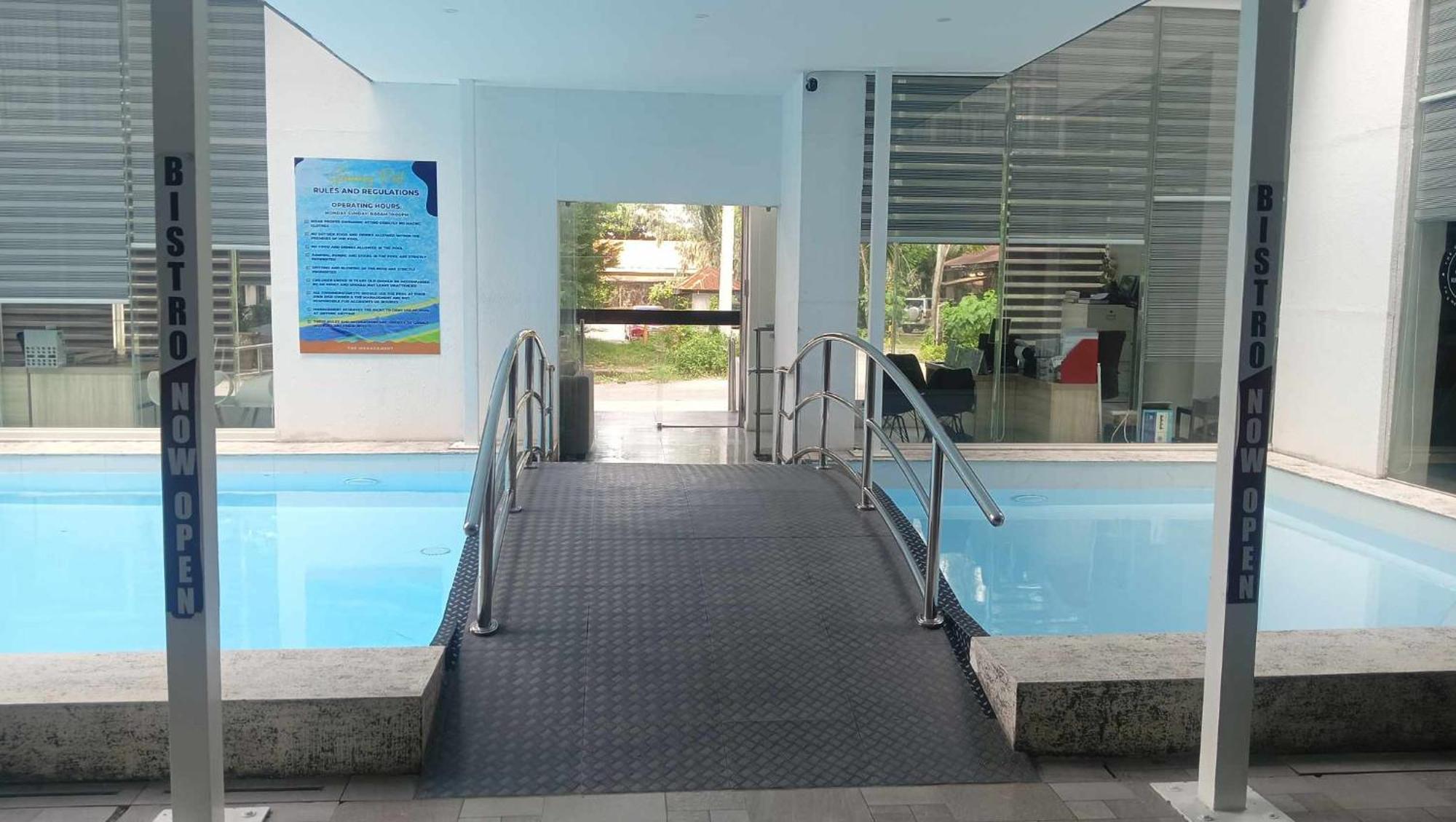 Chequers Suites Subic Bay Olóngapo Exterior foto