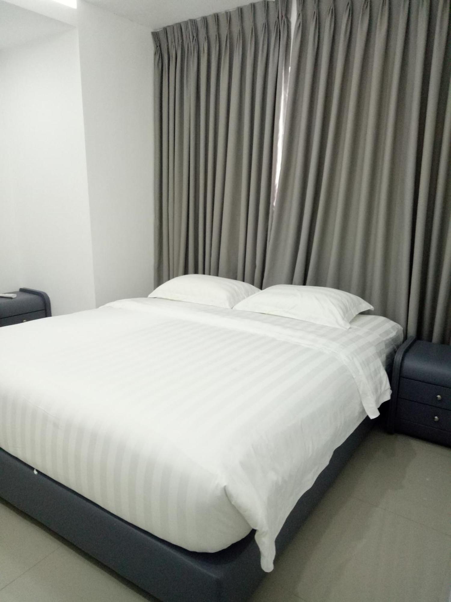 Chequers Suites Subic Bay Olóngapo Exterior foto